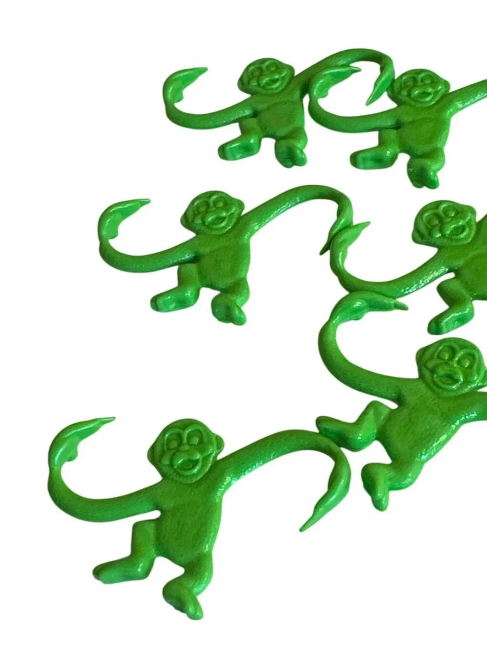 Barrel Of Monkeys Green Plastic Classic Game Set 1989, 2003 Classic Toy Game